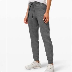 Lululemon Scuba Jogger Heathered Speckled Black